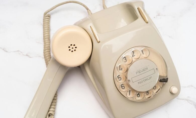 business customer service hotline